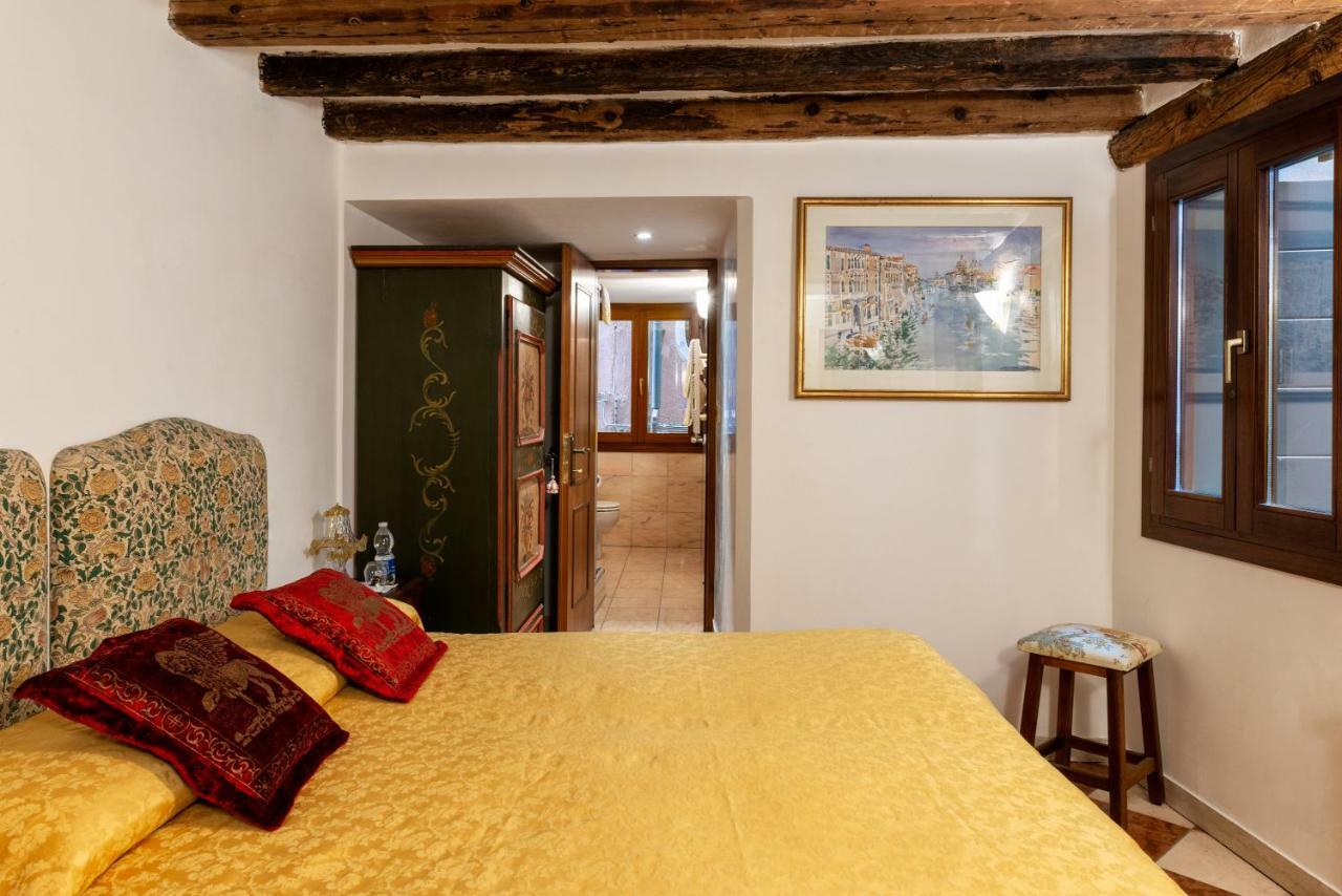 Luxury Venetian Venecia